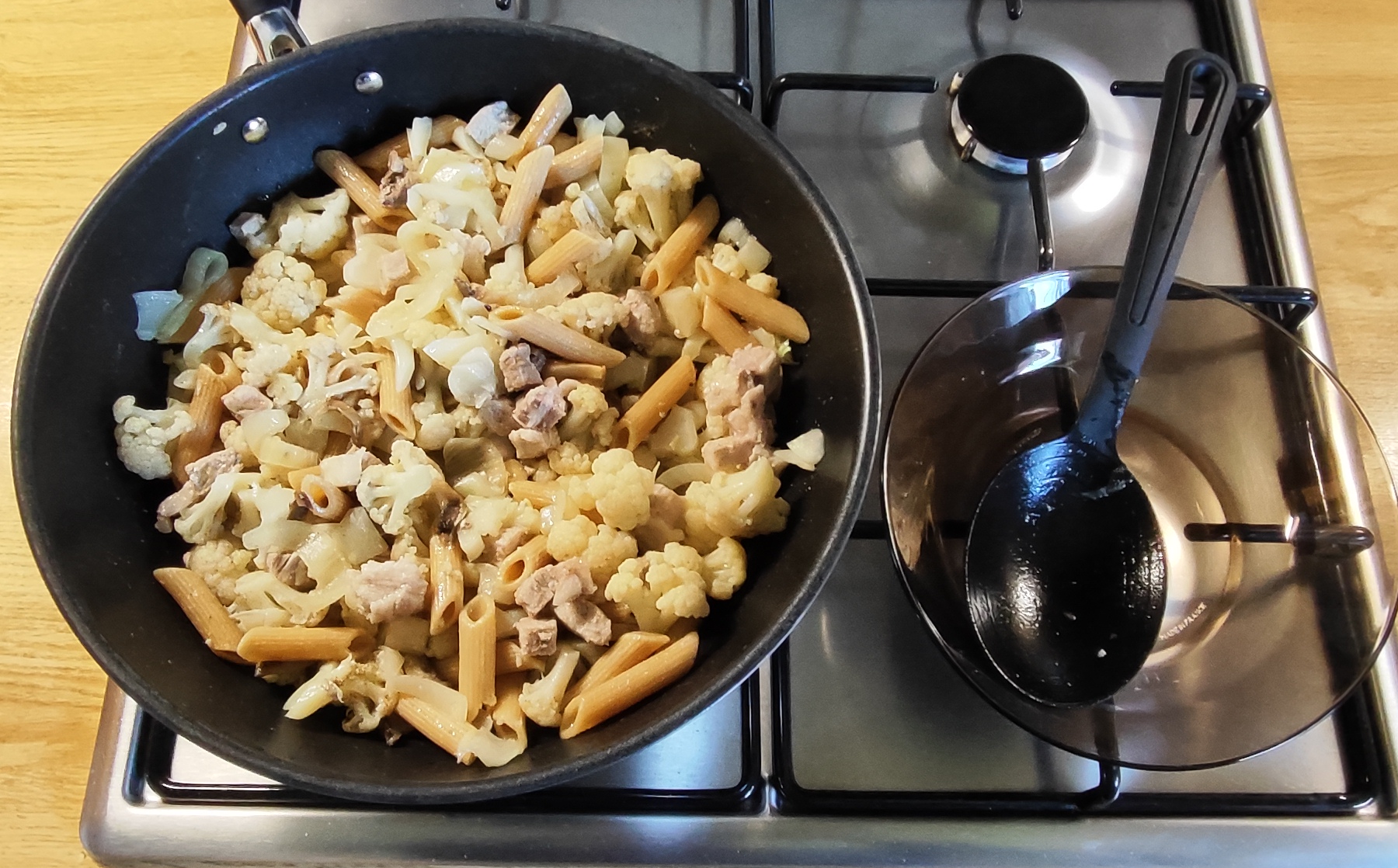 Bild: Zutaten Blumenkohl Pfanne