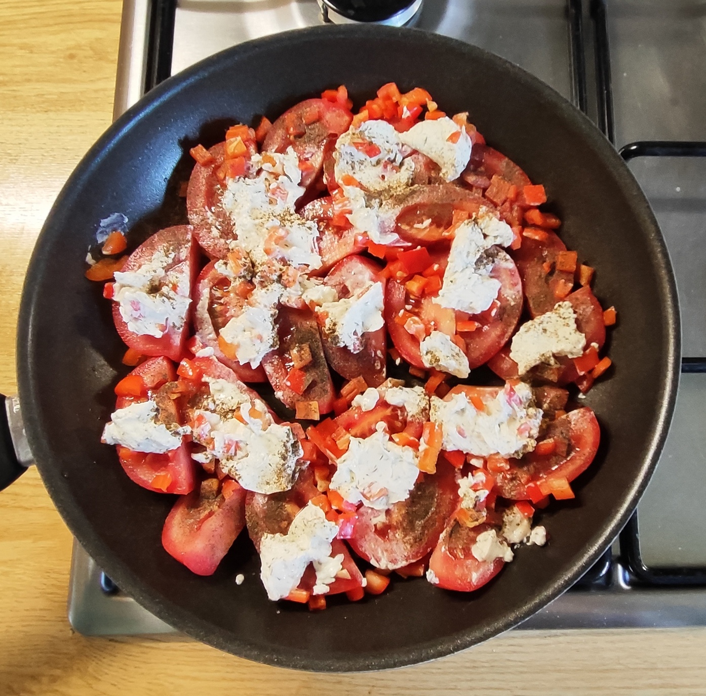 Frischkäse hinzugeben